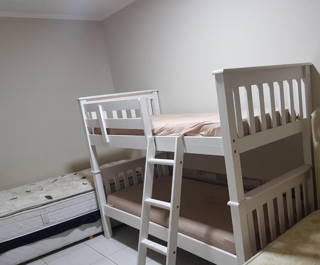 Casa Veraneio Familia Matos Прая Гранде Екстериор снимка